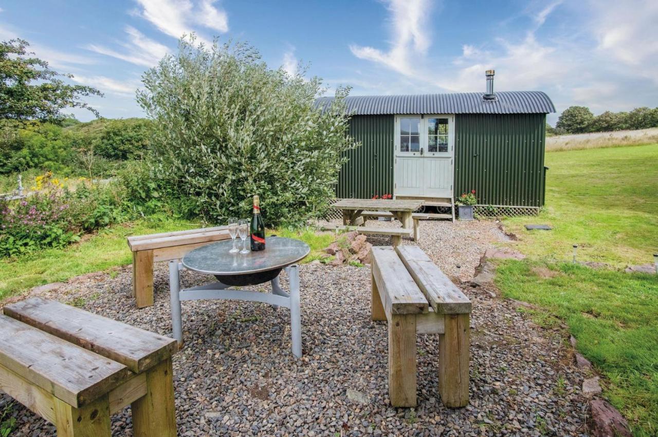 Haven View - 1 Bedroom Shepherds Hut - St Ishmaels Saint Ishmaels  Exterior foto